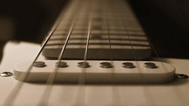 7 Guitar Picking Styles To Learn