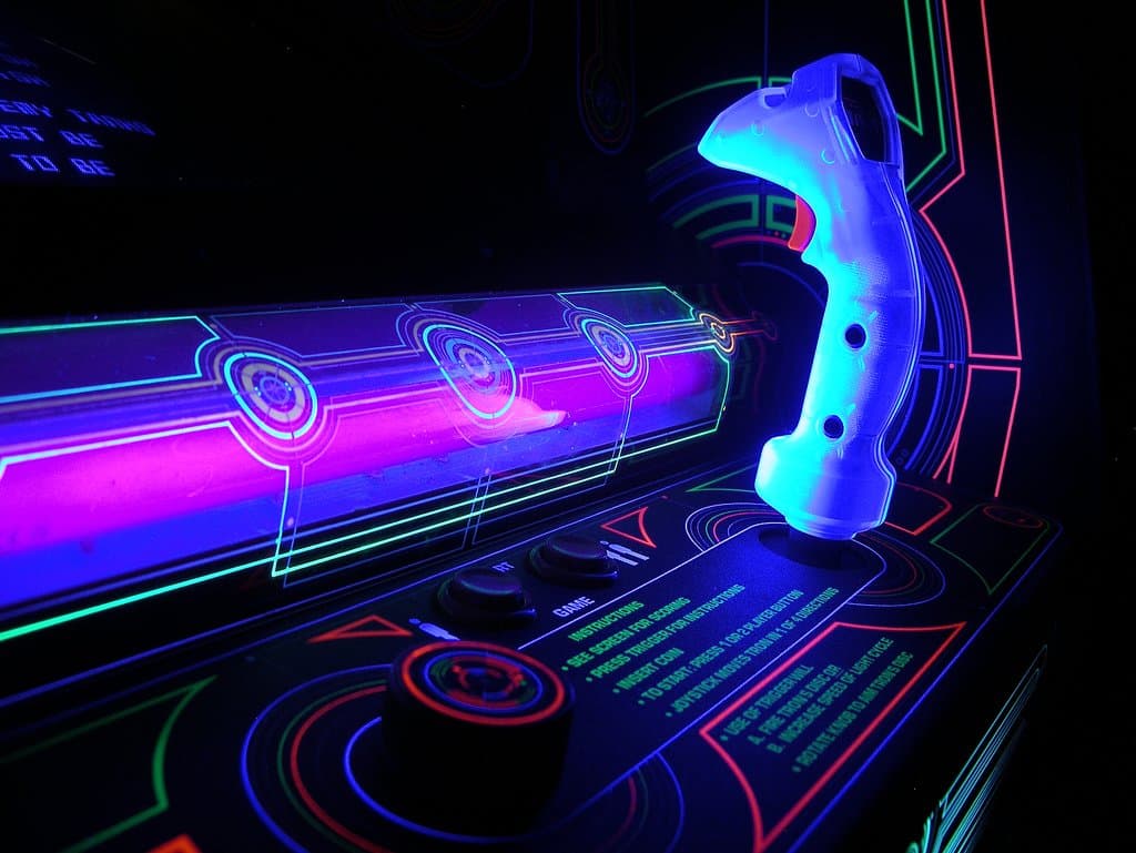 The Golden Age of the Video Game Arcade : 1982. Tron. The Blogging Musician @ adamharkus.com