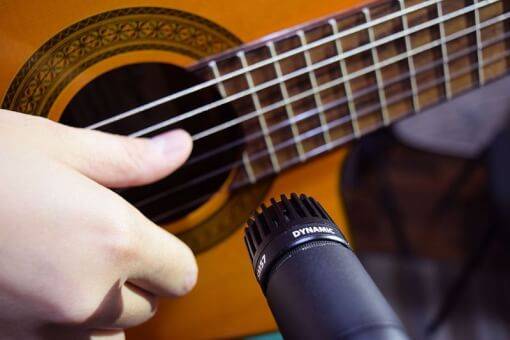 5 Acoustic Guitar Recording Tips you Have to Know