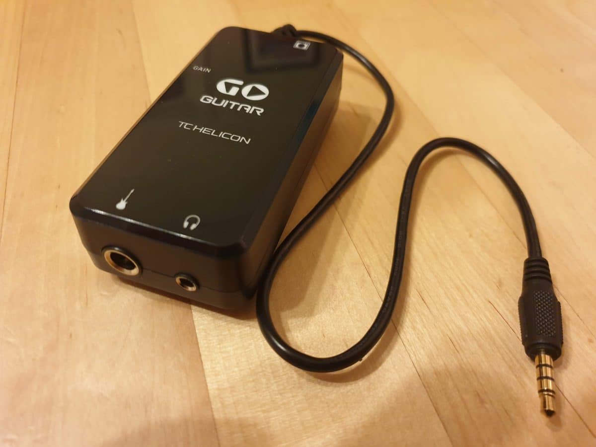 TC Helicon GO Guitar Review. The Blogging Musician @ adamharkus.com. Guitar Input, Headphone Output and TRRS connection.