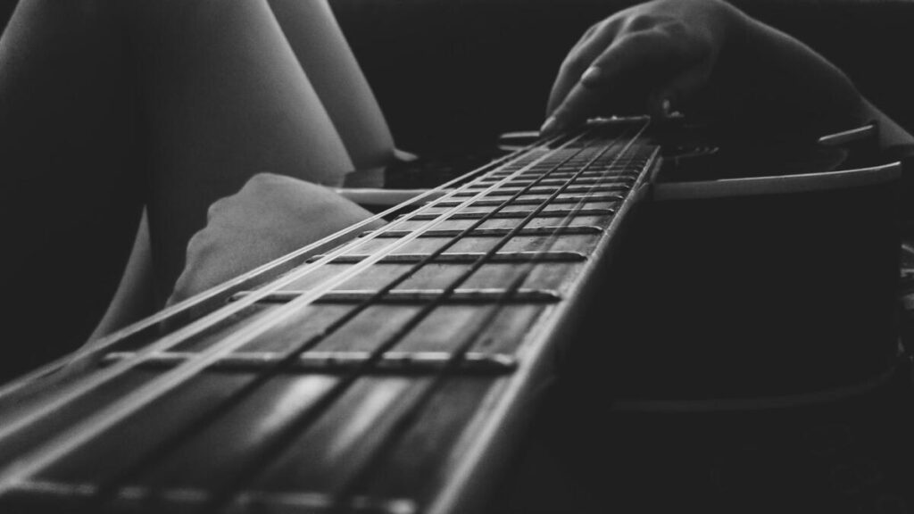 Guitar Strumming Techniques for Beginners. The Blogging Musician @ adamharkus.com