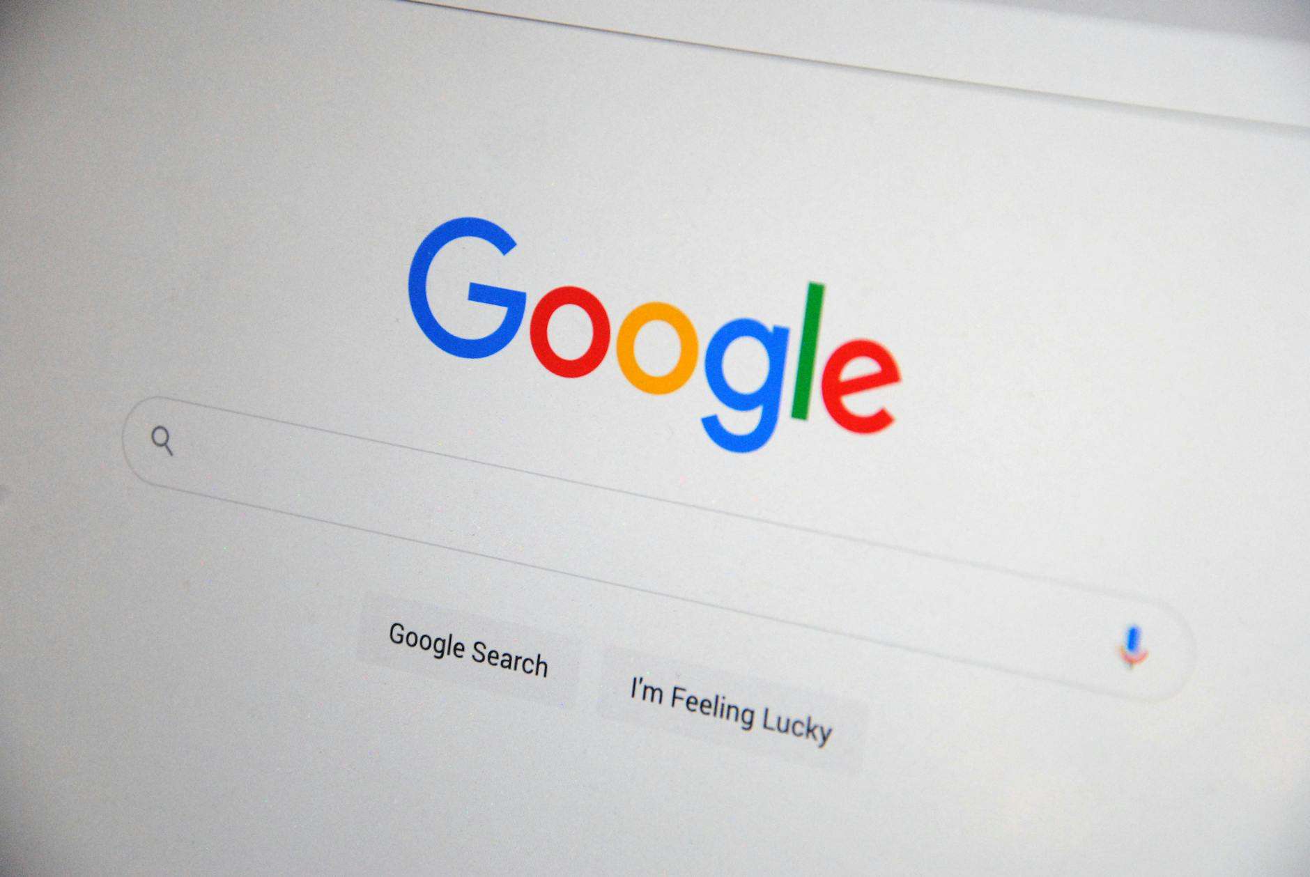 5 ways to beat Google's March Update Photo by Sarah Blocksidge on Pexels.com